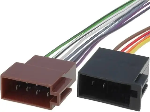 4carmedia adaptor ISO universal 4/R | Comandă online