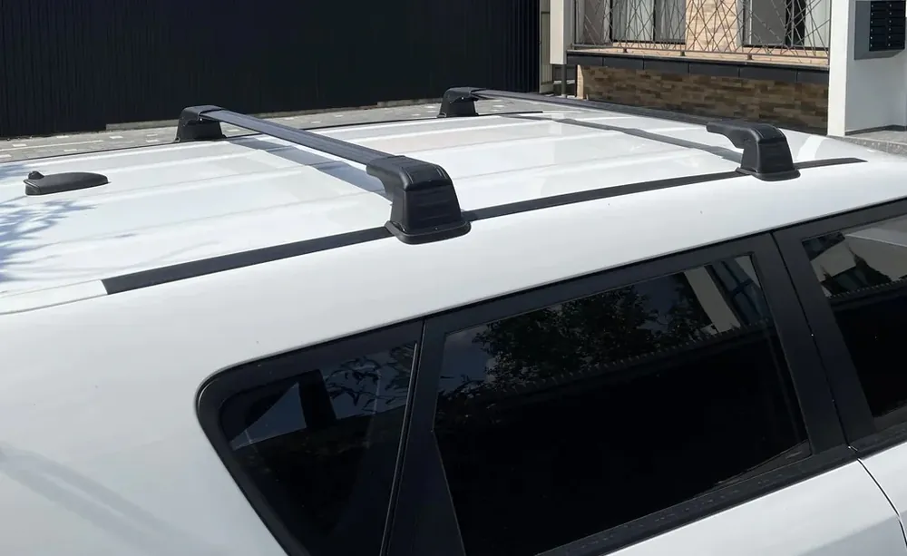 Acum disponibil - Nissan X-trail T32/Rogue 2014-2021 Bare transversale pentru puncte fixe cu cheie Wingbar V3 (2 buc)