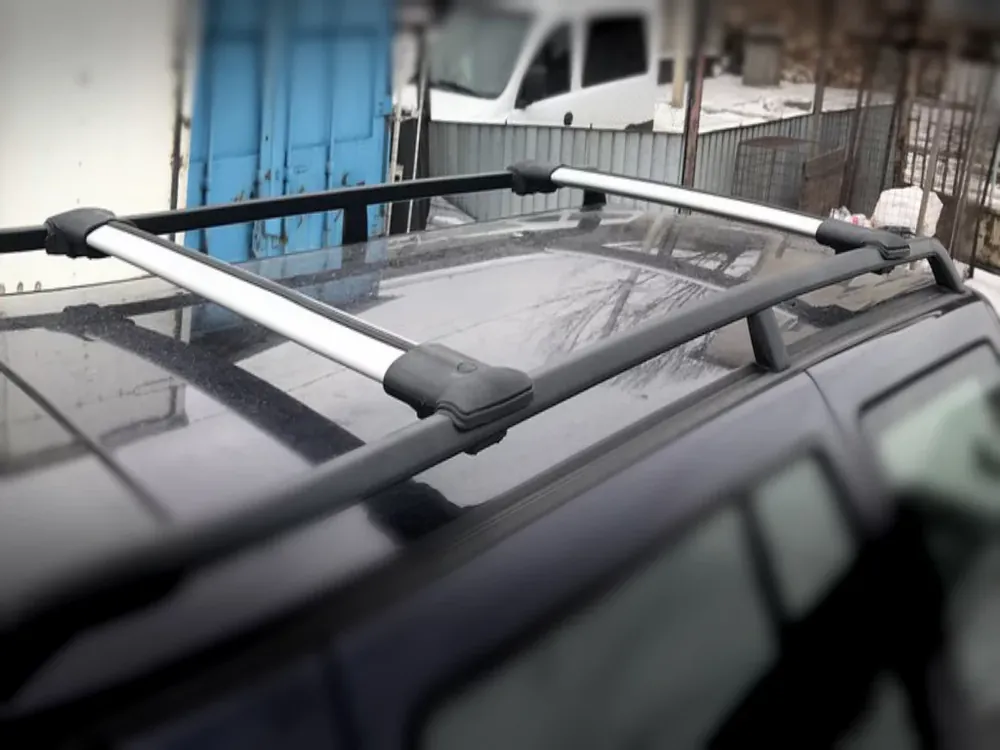 Acum disponibil - Ssang Yong Rodius Bare transversale pentru bare longitudinale standard fara cheie Can V1 (2 buc)